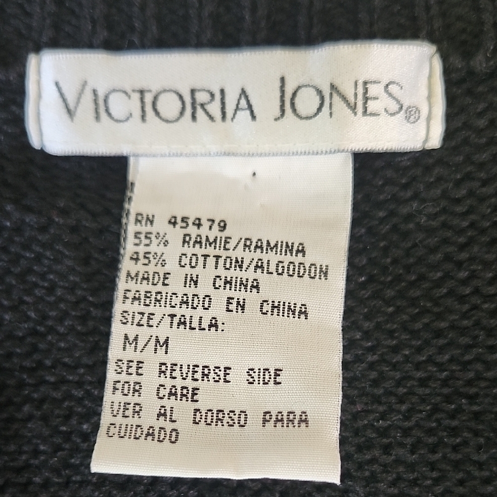 Victoria Jones Holiday Sweater Vest Santa Sleigh – Size Medium - Picture 6 of 6